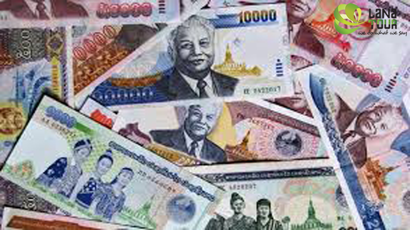 Monnaie et pourboires laos